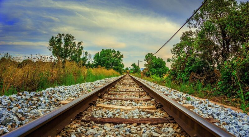 Hoe de spoorwegen oud ijzer afvoeren