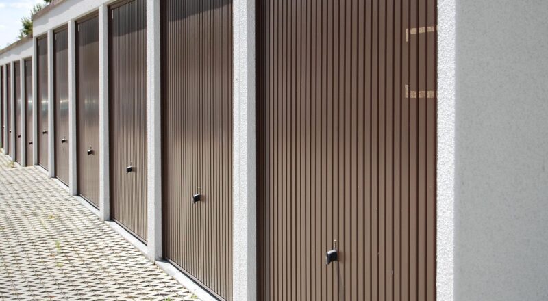 Metalen roldeur inleveren