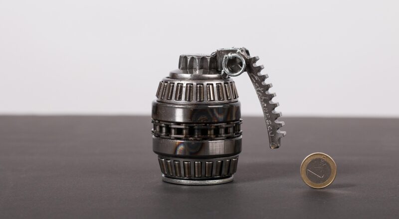 Metalen hekwerken demonteren voor recycling